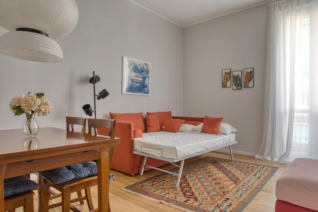 Joivy Lovely Apt, Easy Access To Centre Apartment Milan Exterior photo
